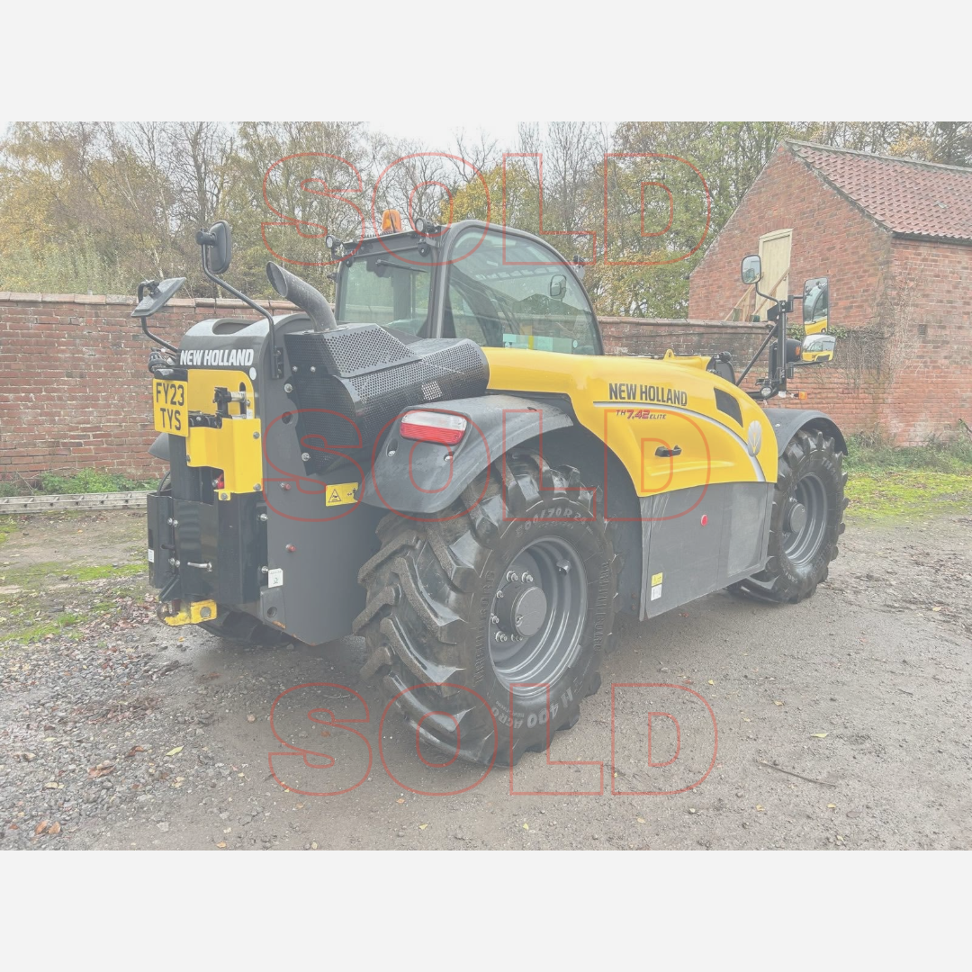 New Holland TH7.42 Elite (SOLD)